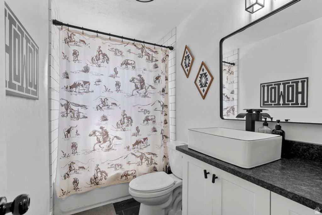 Image 13 of property listing at 246 E 100 N, Coalville, UT 84017