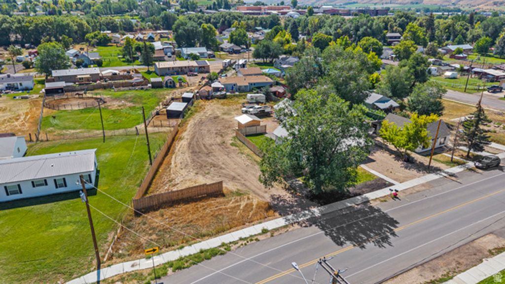 Image 21 of property listing at 246 E 100 N, Coalville, UT 84017