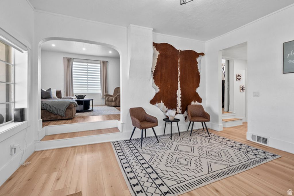 Image 5 of property listing at 246 E 100 N, Coalville, UT 84017