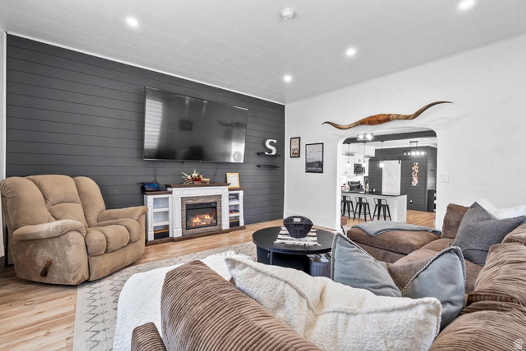 Image 9 of property listing at 246 E 100 N, Coalville, UT 84017