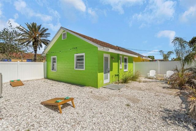 1500 CLEARWATER LARGO ROAD N, Largo, FL 33770