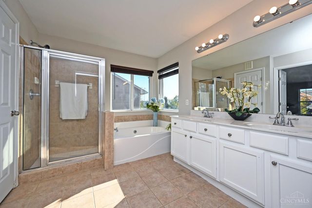 8265 Windy Harbor Way, West Chester, OH 45069