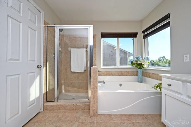 8265 Windy Harbor Way, West Chester, OH 45069