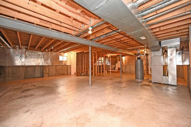 8265 Windy Harbor Way, West Chester, OH 45069