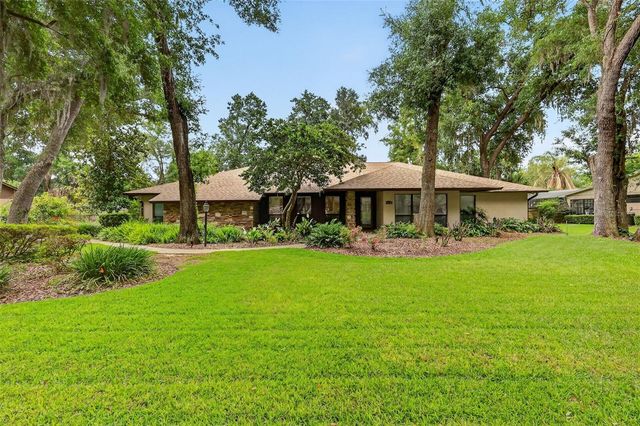 4141 LAKE FOREST STREET, Mount Dora, FL 32757