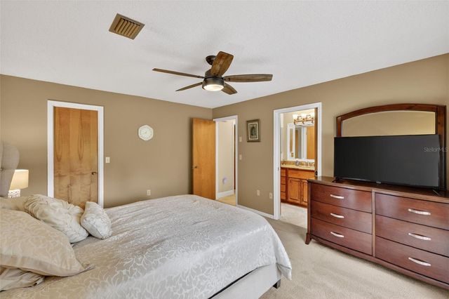4141 LAKE FOREST STREET, Mount Dora, FL 32757