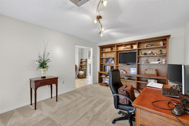 4141 LAKE FOREST STREET, Mount Dora, FL 32757