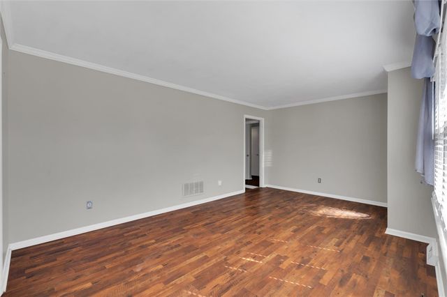 23 Wolseley Road, Greenville, SC 29615