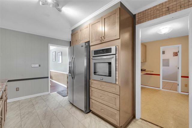 23 Wolseley Road, Greenville, SC 29615