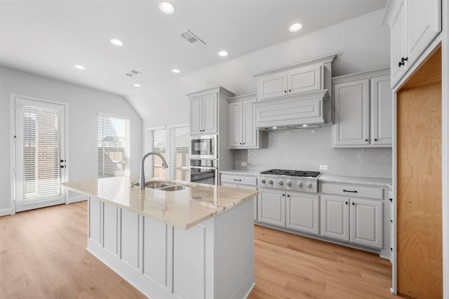 1822 Buckeye Lane, Mansfield, TX 76063