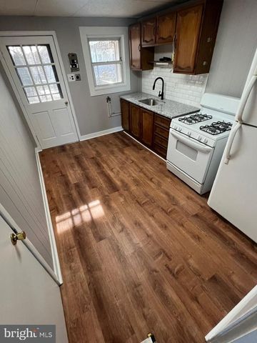 258 MCKINLEY ST, Bristol, PA 19007