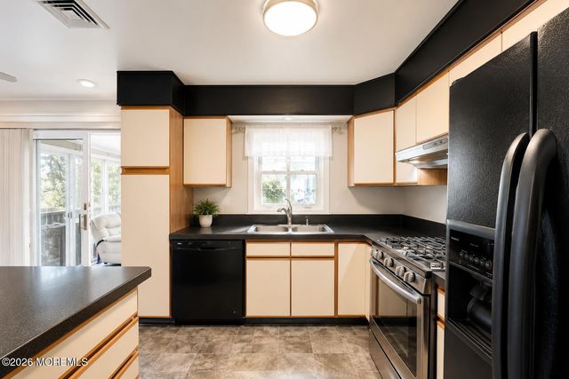 4 Emerson Place, Neptune City, NJ 07753