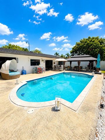 10364 Fairway Heights Boulevard, Miami, FL 33157