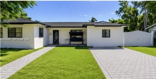 10364 Fairway Heights Boulevard, Miami, FL 33157
