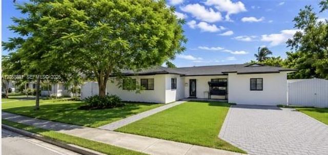 10364 Fairway Heights Boulevard, Miami, FL 33157