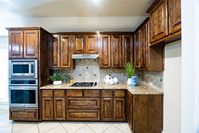 10301 Paul Revere Way, Mckinney, TX 75072