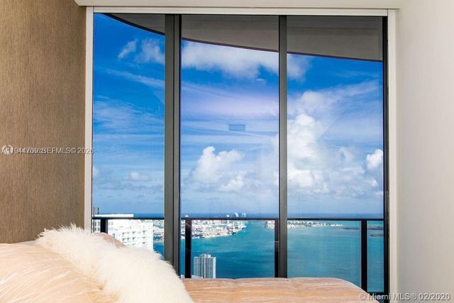 1000 BRICKELL PLAZA PH6105, Miami, FL 33131