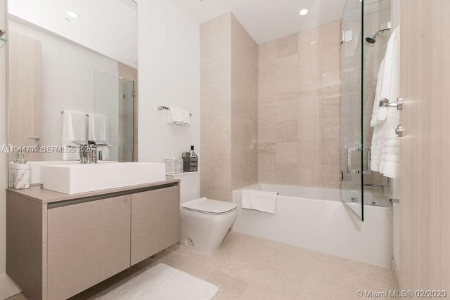 1000 BRICKELL PLAZA PH6105, Miami, FL 33131