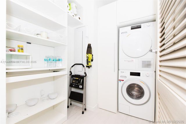 1000 BRICKELL PLAZA PH6105, Miami, FL 33131