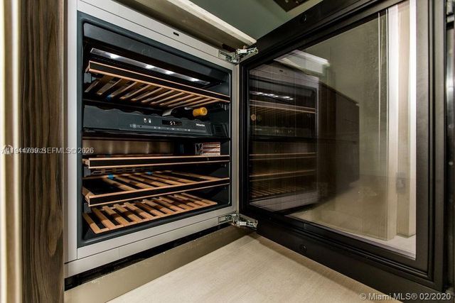 1000 BRICKELL PLAZA PH6105, Miami, FL 33131