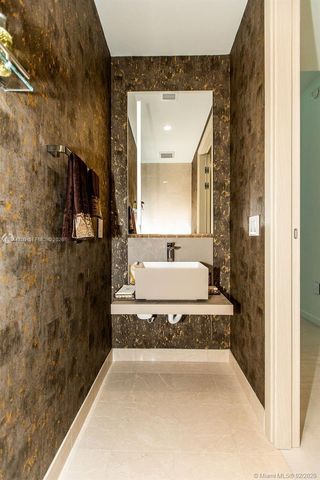 1000 BRICKELL PLAZA PH6105, Miami, FL 33131