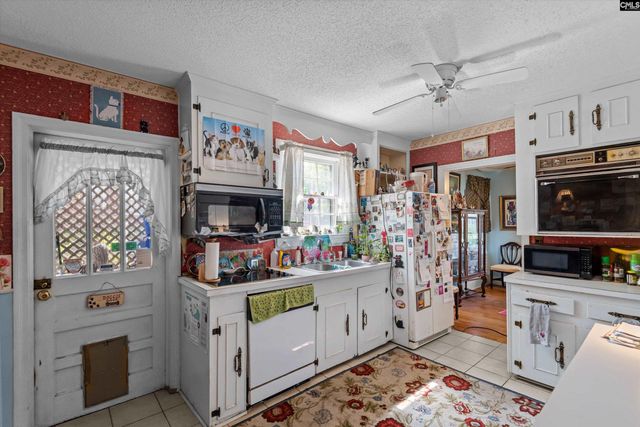 1009 Lafayette Avenue, Cayce, SC 29033