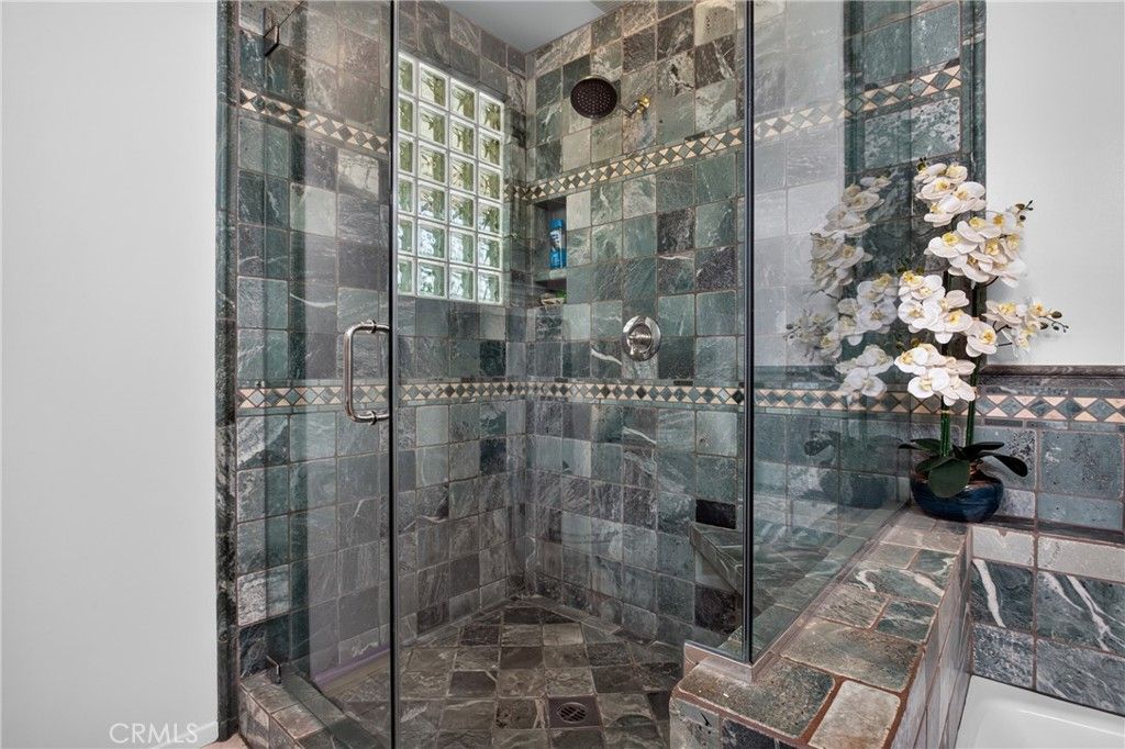 Image 21 of property listing at 10315 Beckford, Porter Ranch, CA 91326