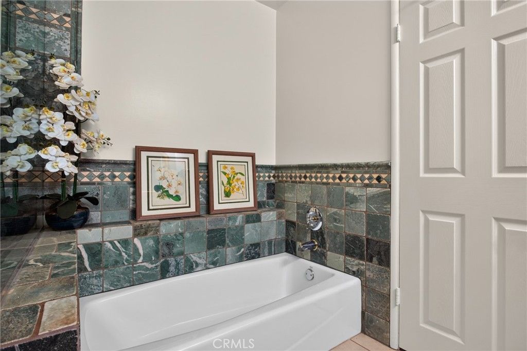 Image 22 of property listing at 10315 Beckford, Porter Ranch, CA 91326