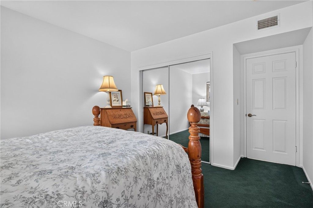 Image 26 of property listing at 10315 Beckford, Porter Ranch, CA 91326