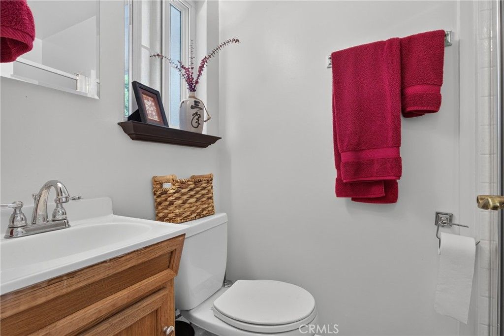 Image 33 of property listing at 10315 Beckford, Porter Ranch, CA 91326