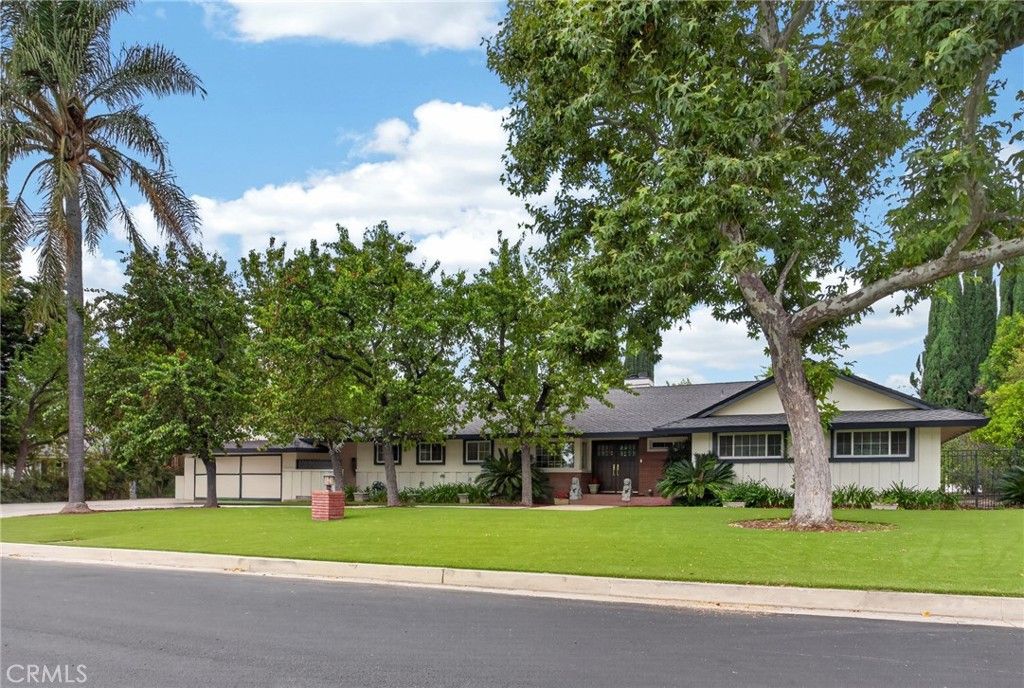 Image 50 of property listing at 10315 Beckford, Porter Ranch, CA 91326
