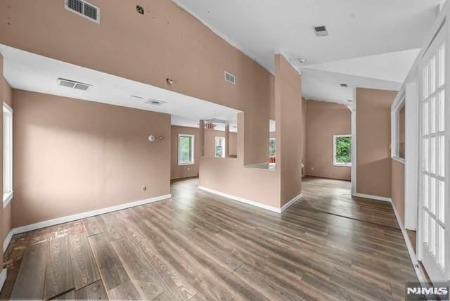 132 Little Falls Road, Fairfield, NJ 07004