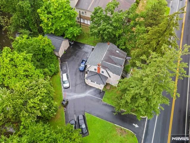 132 Little Falls Road, Fairfield, NJ 07004