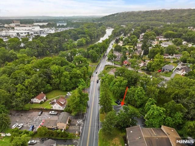 132 Little Falls Road, Fairfield, NJ 07004