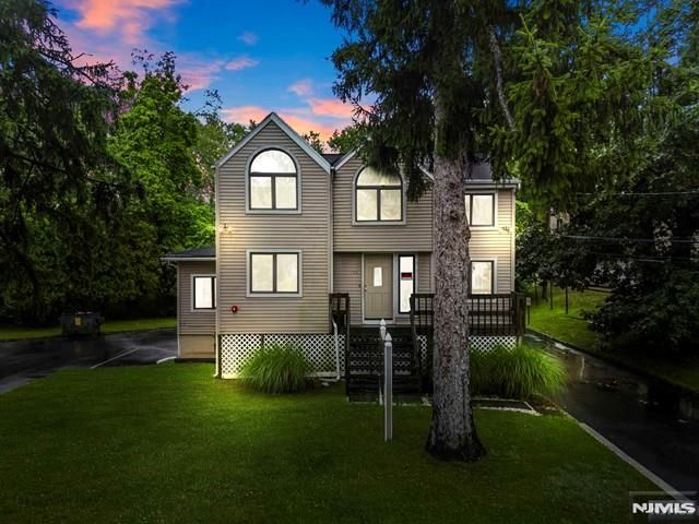 132 Little Falls Road, Fairfield, NJ 07004