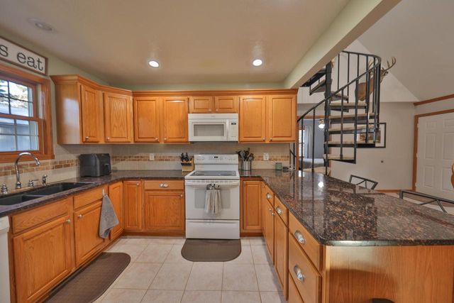 1974 N Cypress Lane, Arkdale, WI 54613