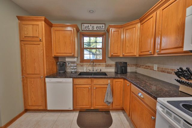 1974 N Cypress Lane, Arkdale, WI 54613