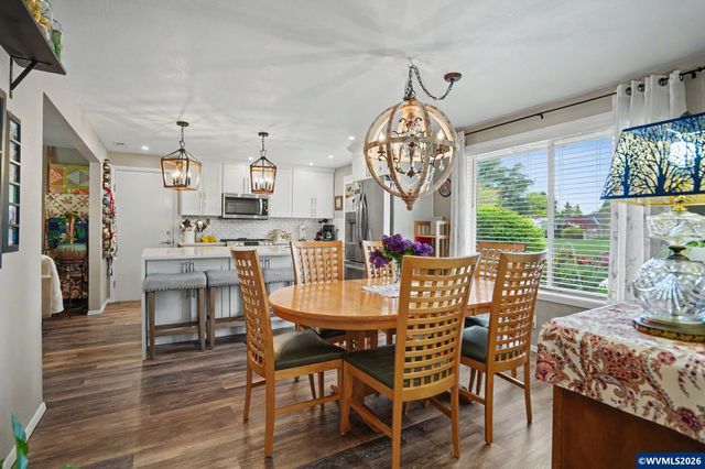 8470 SE Hood St, Clackamas, OR 97015