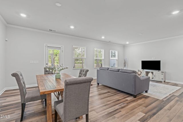 1818 Porch Swing Way, Apex, NC 27502