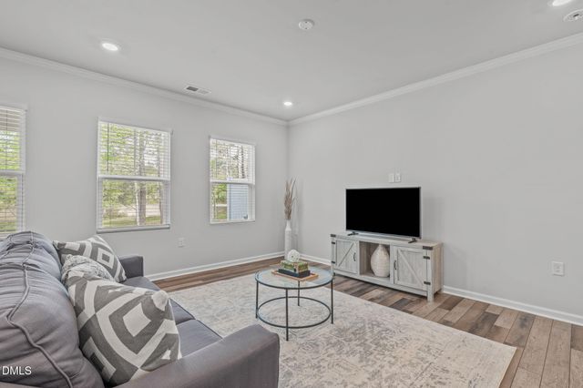 1818 Porch Swing Way, Apex, NC 27502