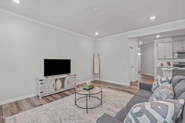 1818 Porch Swing Way, Apex, NC 27502