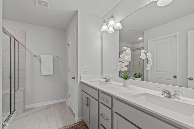 1818 Porch Swing Way, Apex, NC 27502