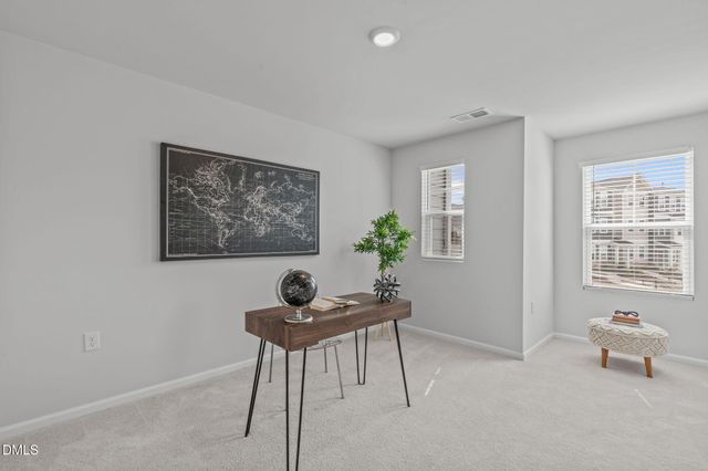 1818 Porch Swing Way, Apex, NC 27502