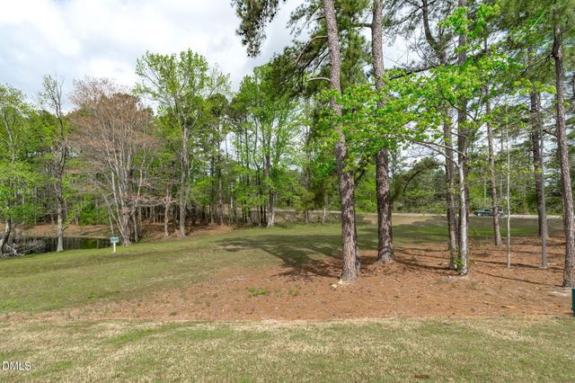 1818 Porch Swing Way, Apex, NC 27502