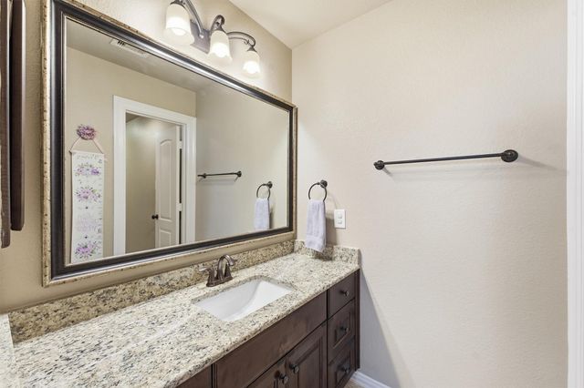 210 Fox Squirrel Court, Pinehurst, TX 77362