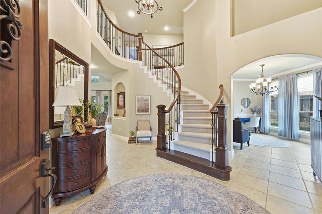 210 Fox Squirrel Court, Pinehurst, TX 77362