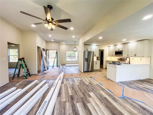 11055 Private Drive 2222, Rolla, MO 65559