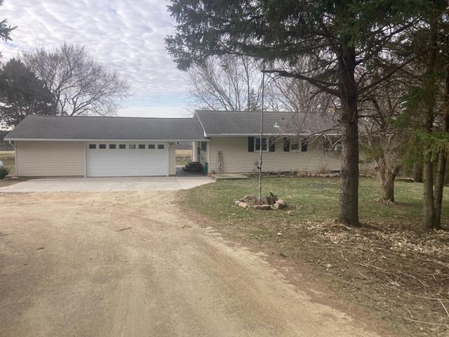 12520 440th Street, Wanamingo, MN 55983