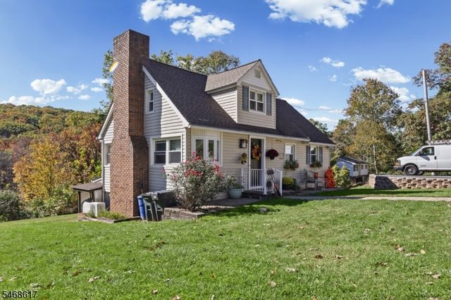 7 Bergen Hill Rd, Rockaway Twp., NJ 07866