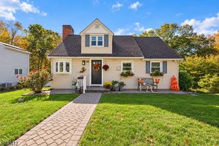 7 Bergen Hill Rd, Rockaway Twp., NJ 07866